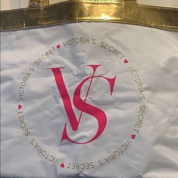 🛍VICTORIA Secret weekender tote🛍 - Picture 3 of 5